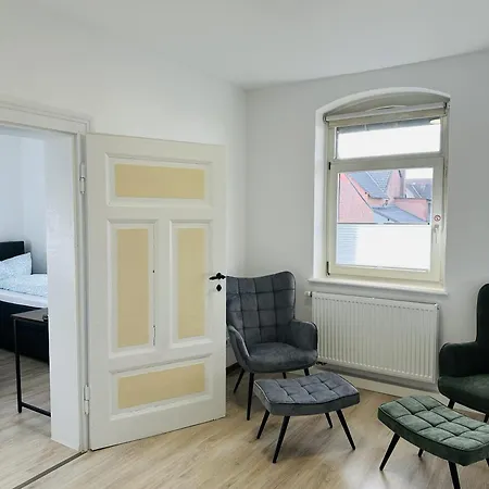 Stilvolles Stadthaus Mit 5 Schlafzimmern Und 2 Baedern In Casa de Férias Braunschweig