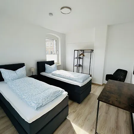 Stilvolles Stadthaus Mit 5 Schlafzimmern Und 2 Baedern In * Braunschweig